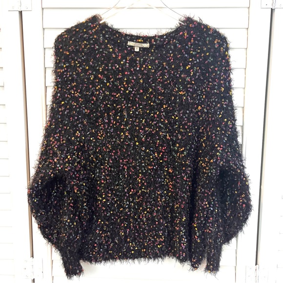 GIMMICKS by BKE Black Fuzzy Polka Dot Balloon Sleeve Sweater - Picture 5 of 12